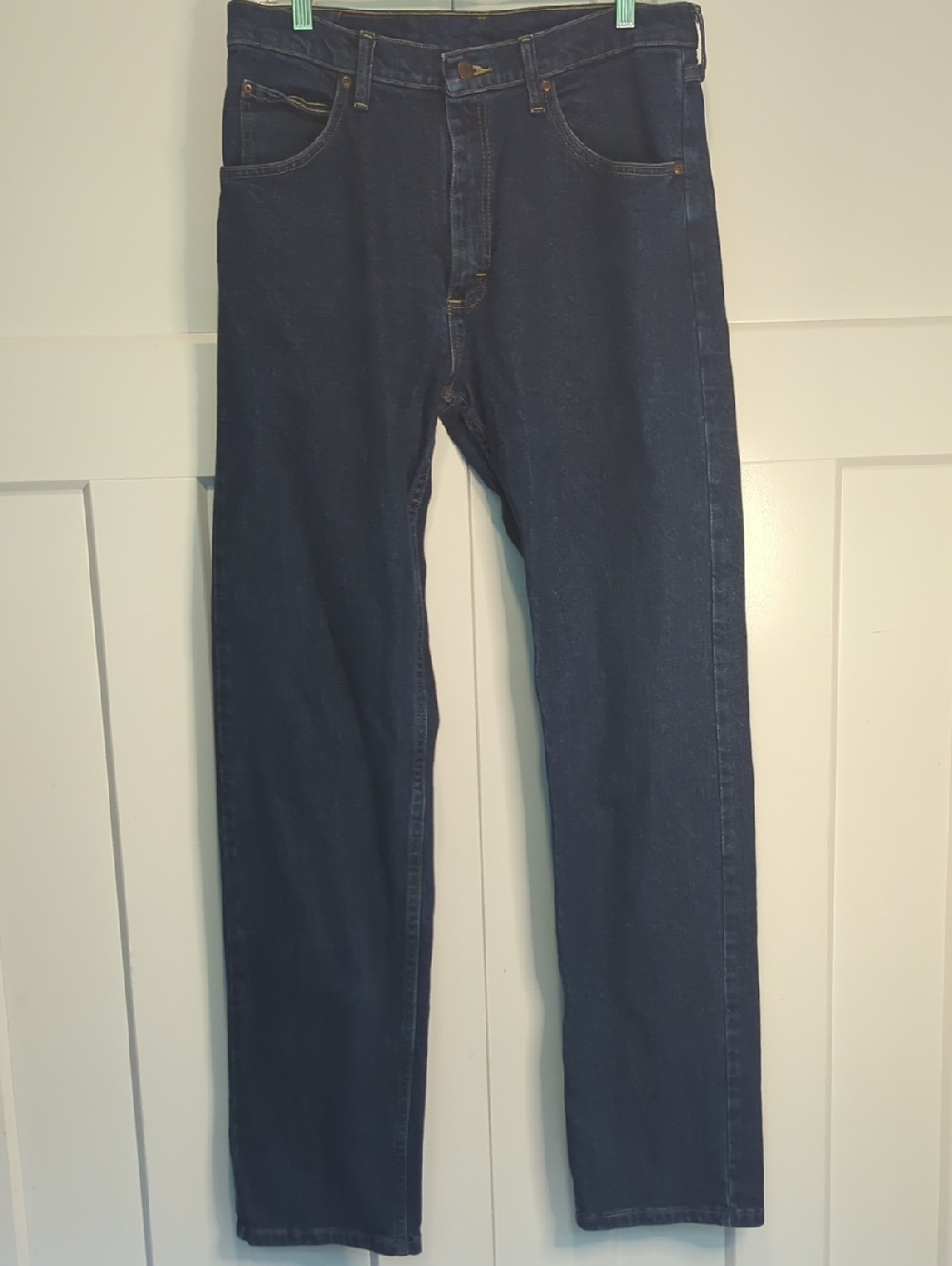 Wrangler Size 32/34 Mens Jeans